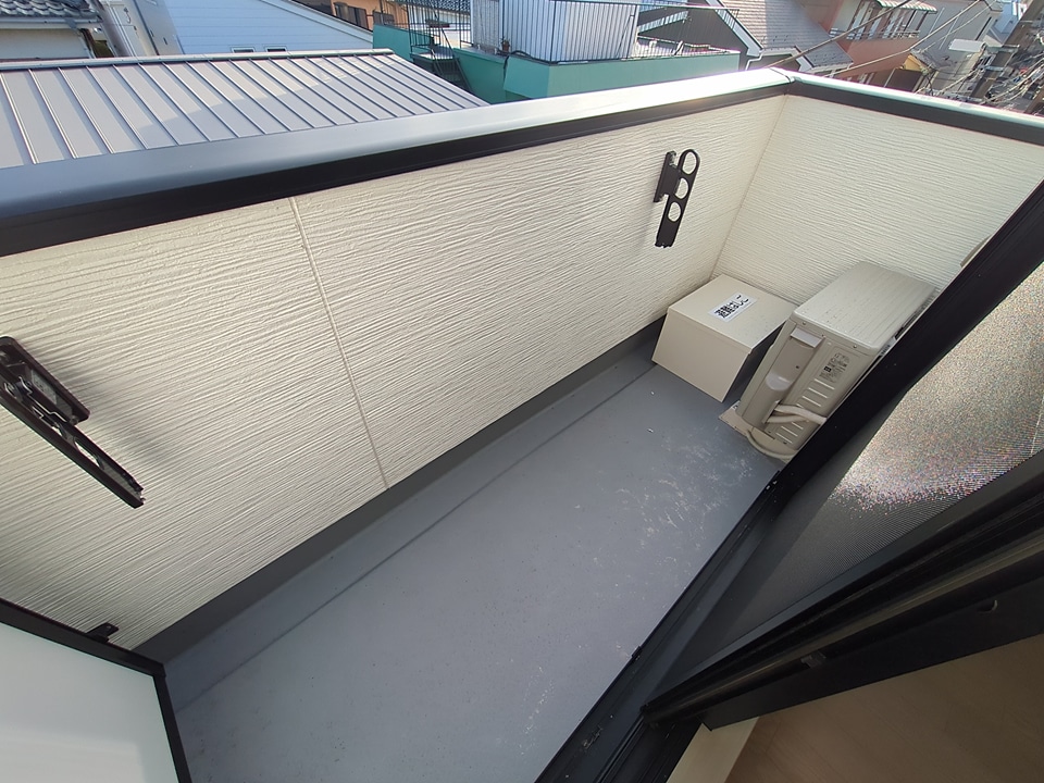 21/30 バルコニー