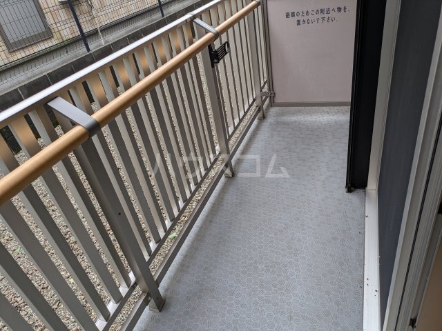 18/30 バルコニー