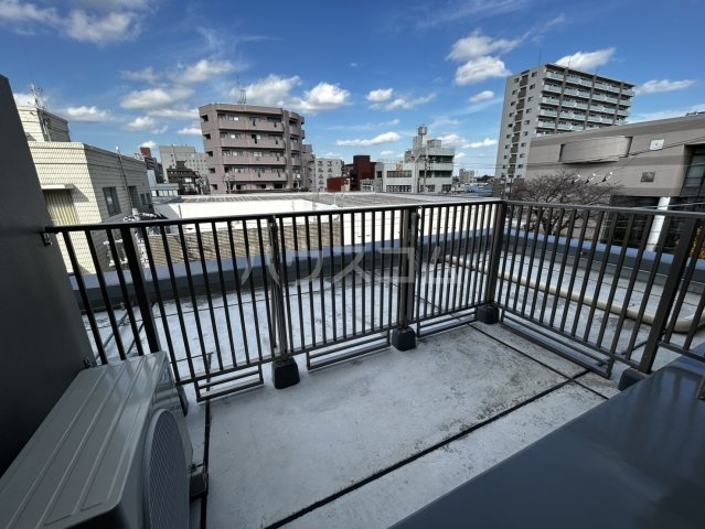 22/30 バルコニー