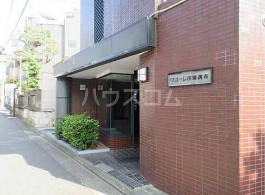 14/18 エントランス