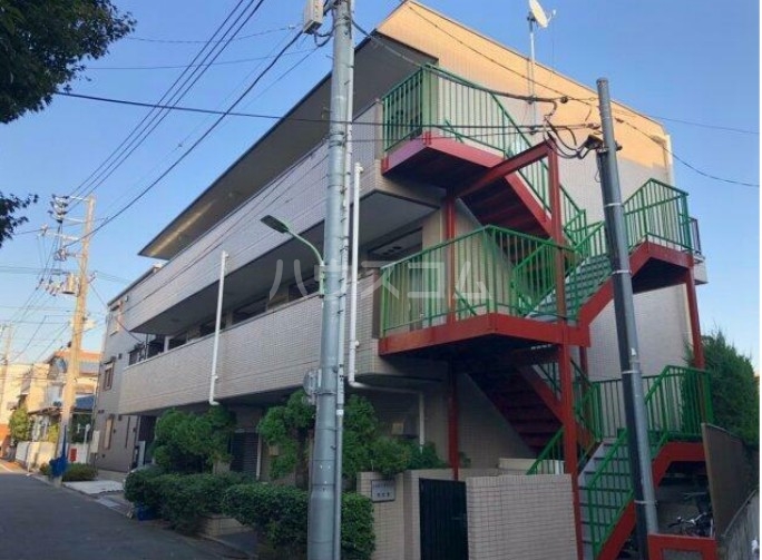 15/17 エントランス