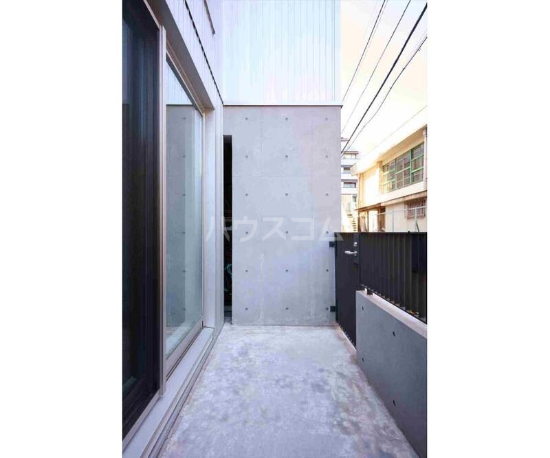 18/30 バルコニー