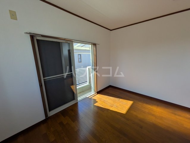 13/27 リビング/ダイニング