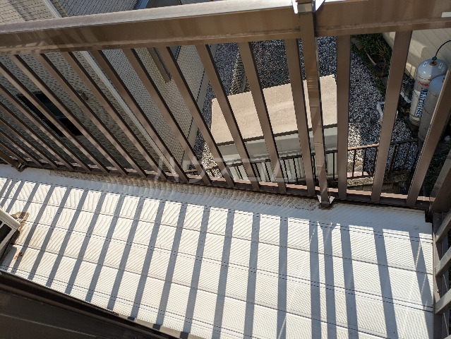 18/25 バルコニー