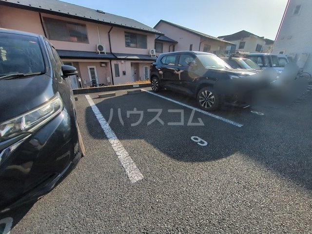 21/27 駐車場
