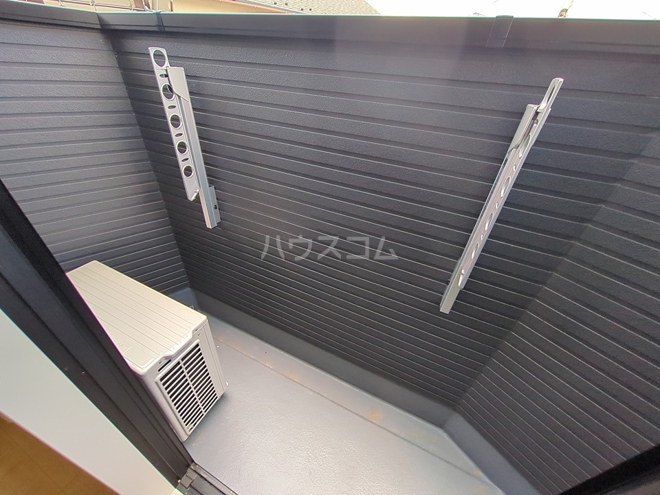 16/23 バルコニー