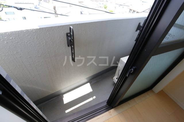 17/26 バルコニー