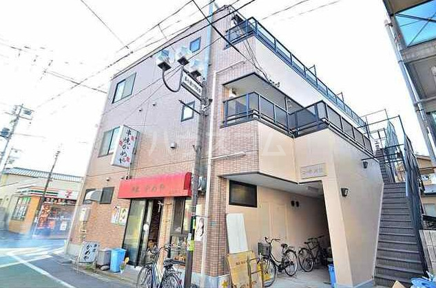 2/6 エントランス