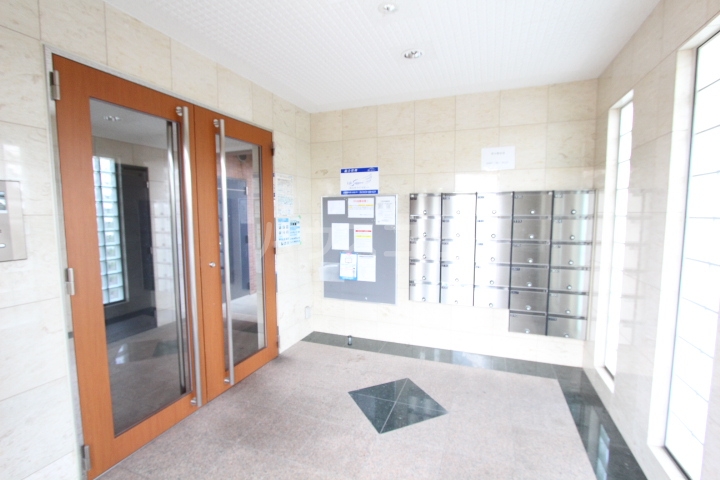 2/8 エントランス