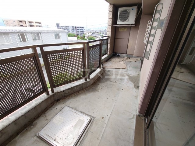 20/30 バルコニー