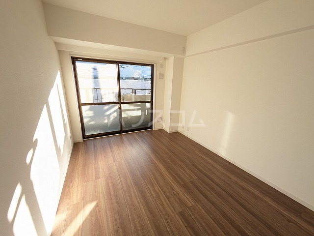 2/30 リビング/ダイニング