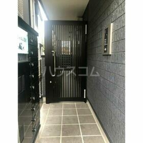 15/19 エントランス