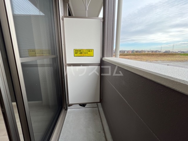 17/28 バルコニー