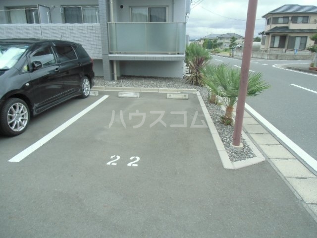 4/7 駐車場