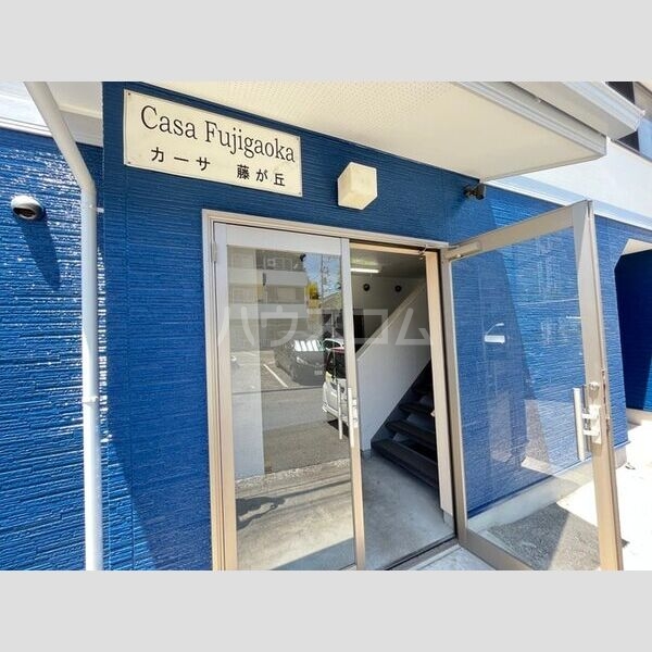 14/23 エントランス