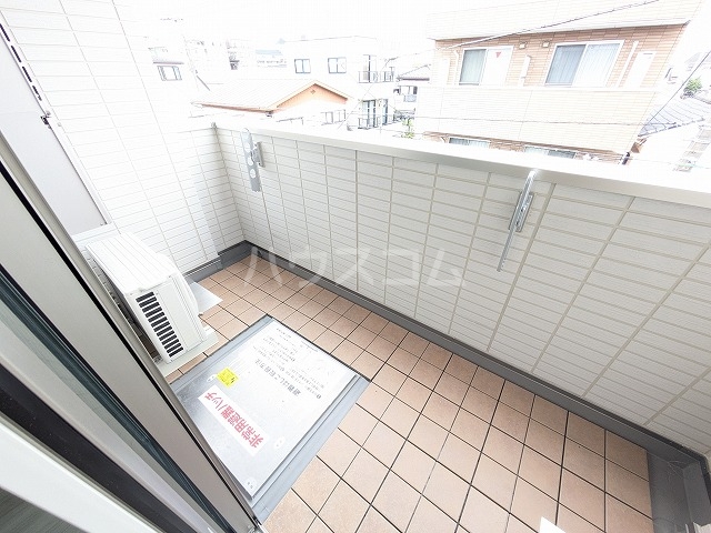 21/30 バルコニー