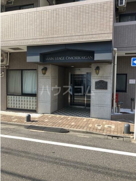 16/17 エントランス