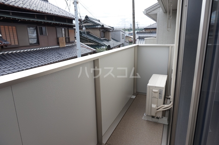 13/22 バルコニー