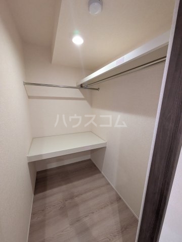 13/30 収納