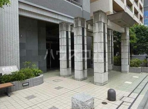 19/21 エントランス