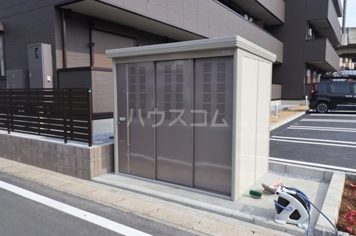 17/19 エントランス