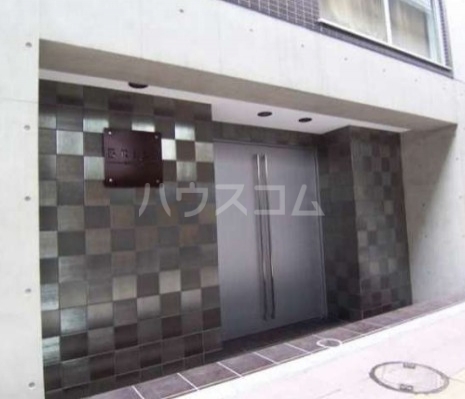 17/17 エントランス