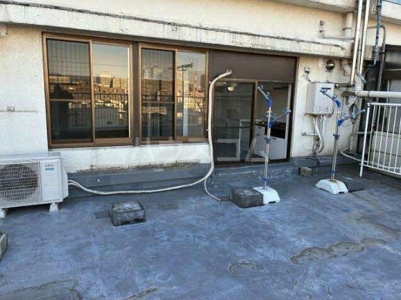 23/30 バルコニー