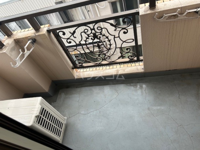 15/21 バルコニー