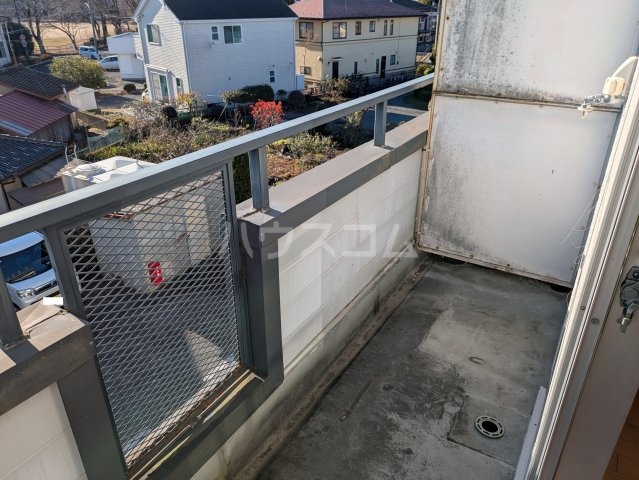 15/28 バルコニー