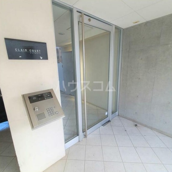 14/15 エントランス