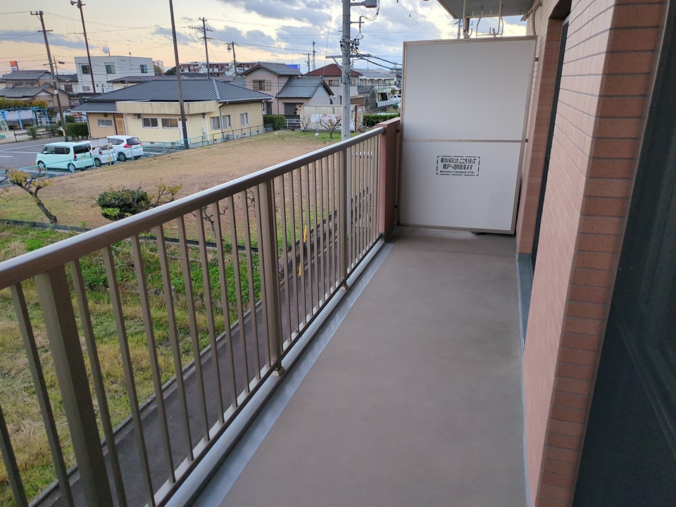 21/30 バルコニー