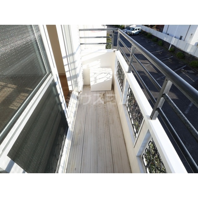 16/23 バルコニー