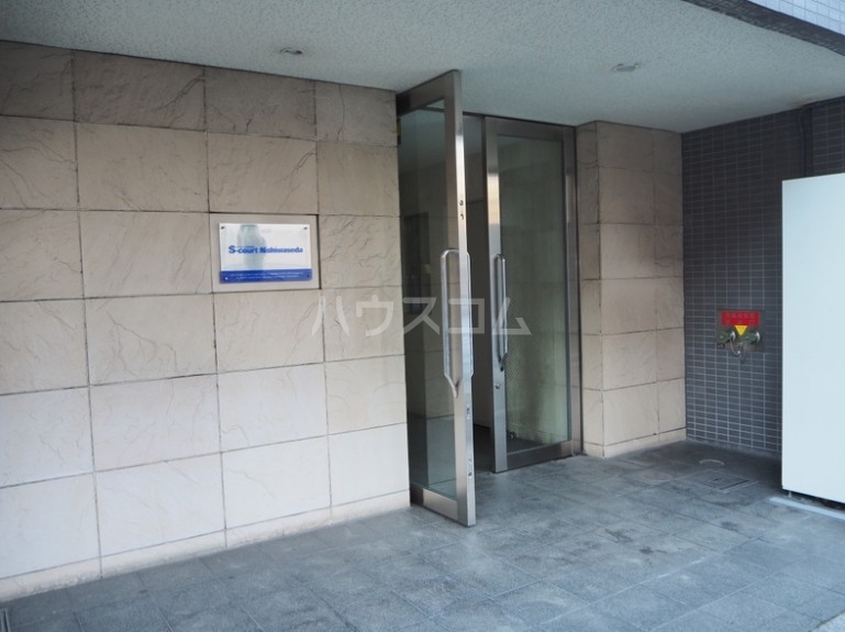 1/2 エントランス