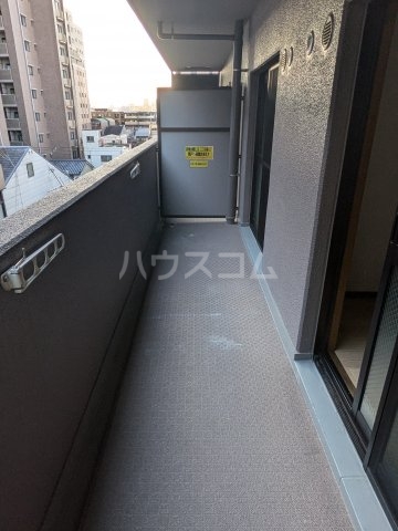 18/30 バルコニー