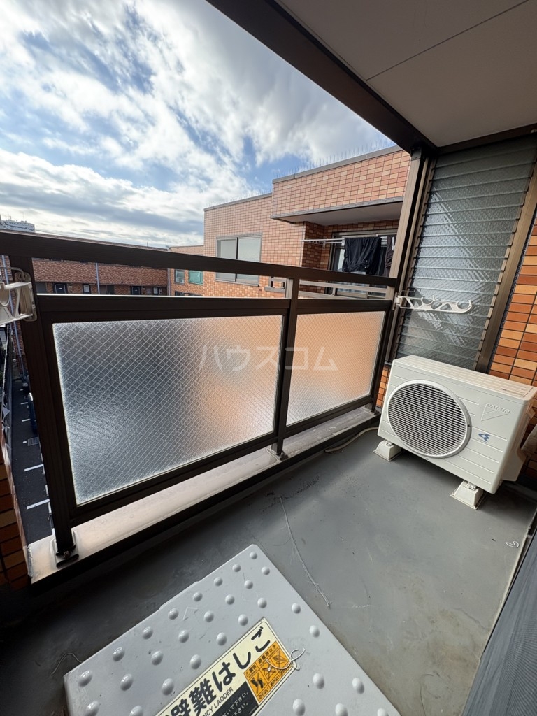 18/29 バルコニー