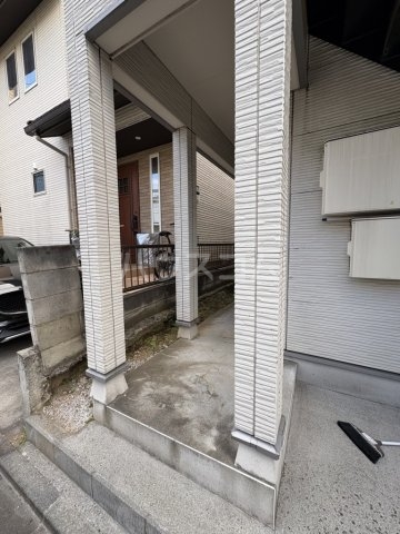 2/3 エントランス