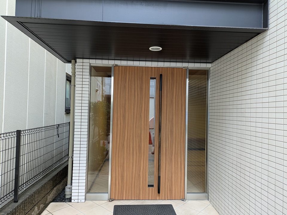 29/30 エントランス