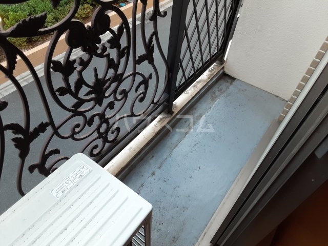 17/26 バルコニー