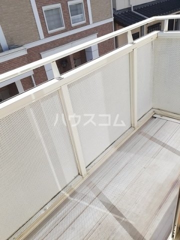 20/30 バルコニー