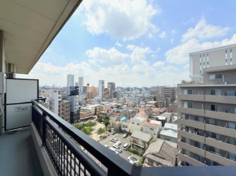 19/22 バルコニー