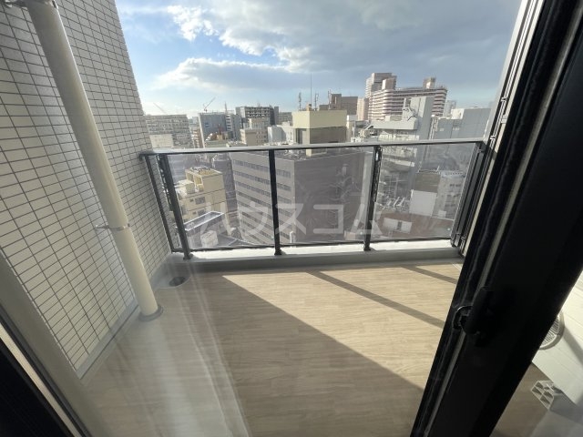 19/30 バルコニー