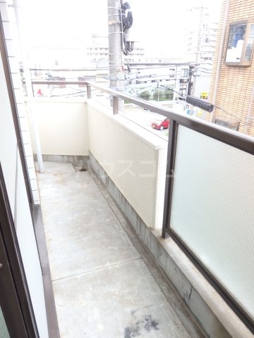 20/30 バルコニー