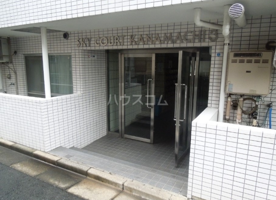 14/18 エントランス