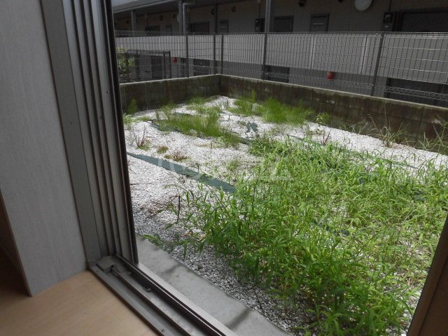 23/30 バルコニー