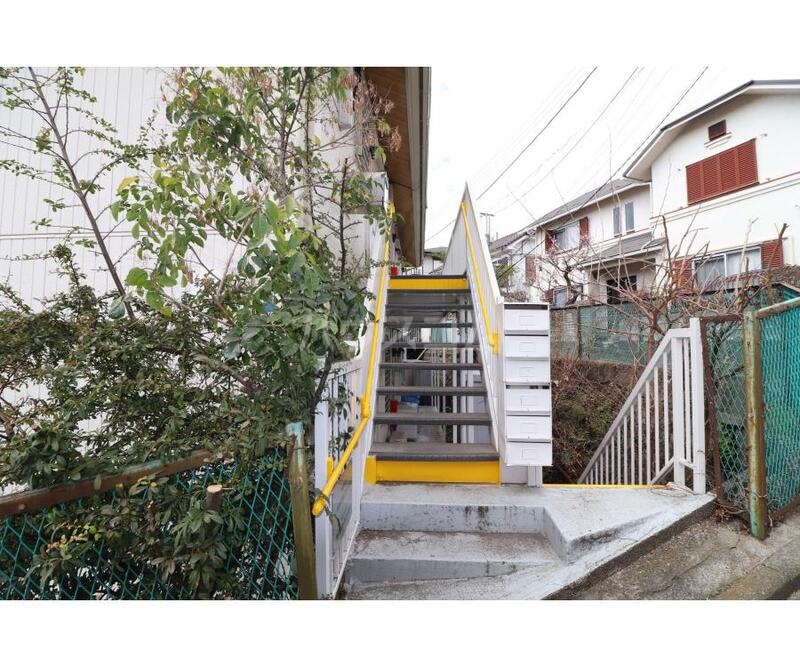 24/29 エントランス