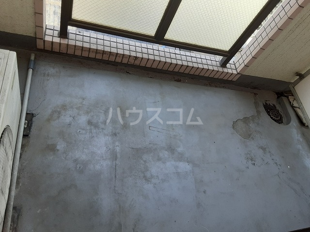 19/30 バルコニー