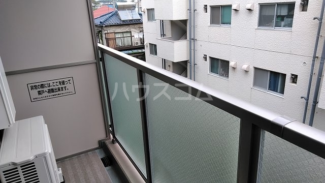 19/30 バルコニー