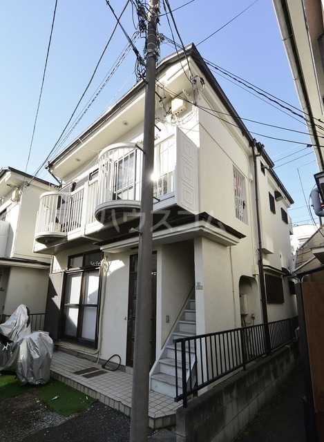 20/27 エントランス