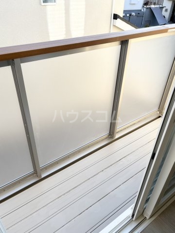 17/27 バルコニー