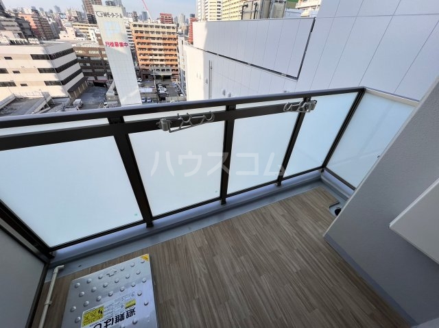 19/30 バルコニー